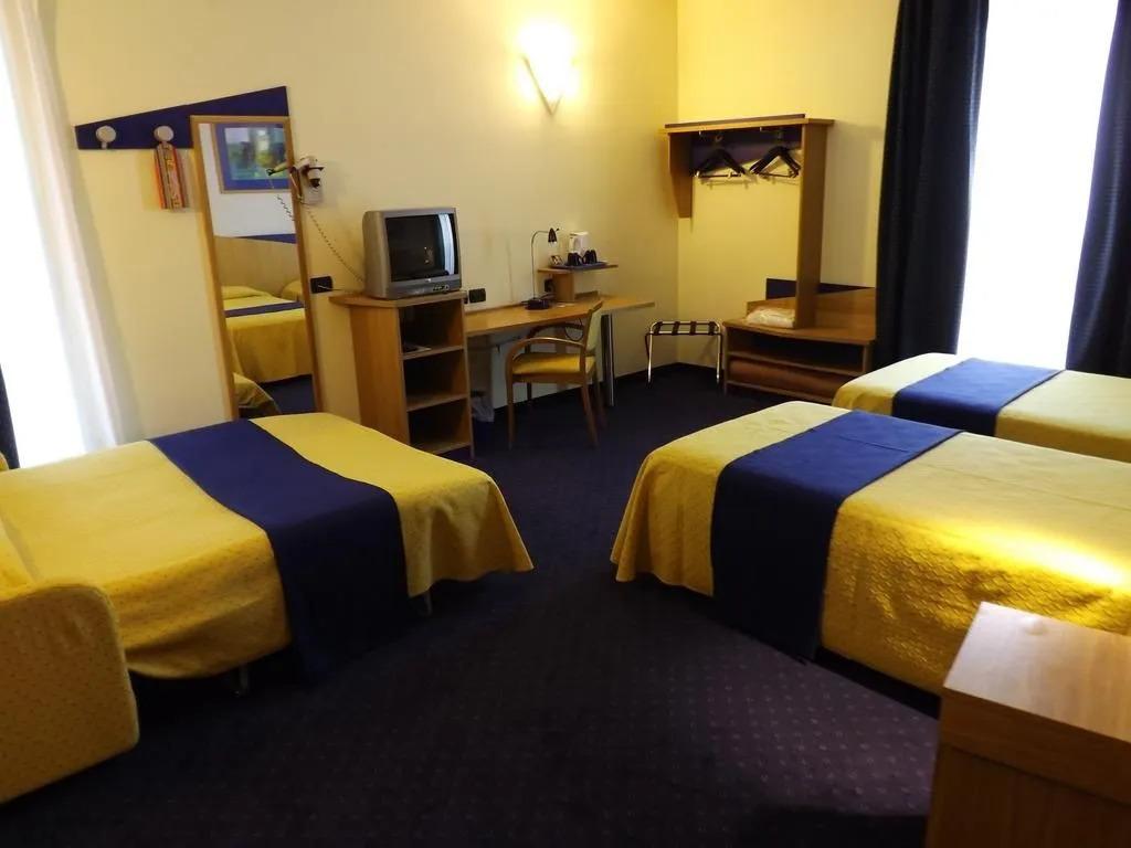 hotel image 8