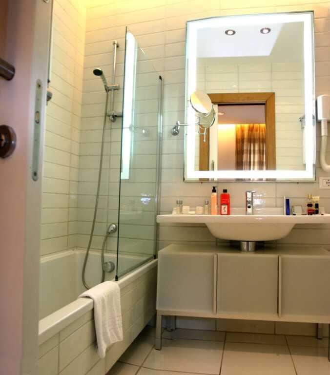 hotel image 16