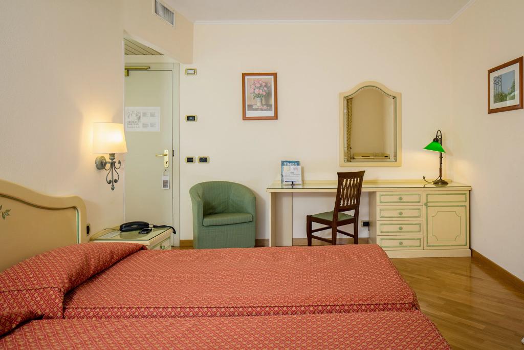 hotel image 36