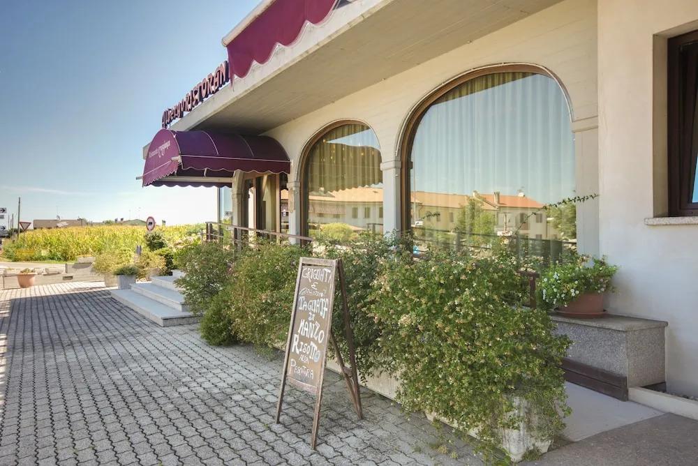 hotel image 29