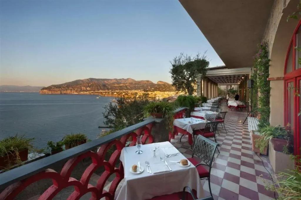 hotel image 16