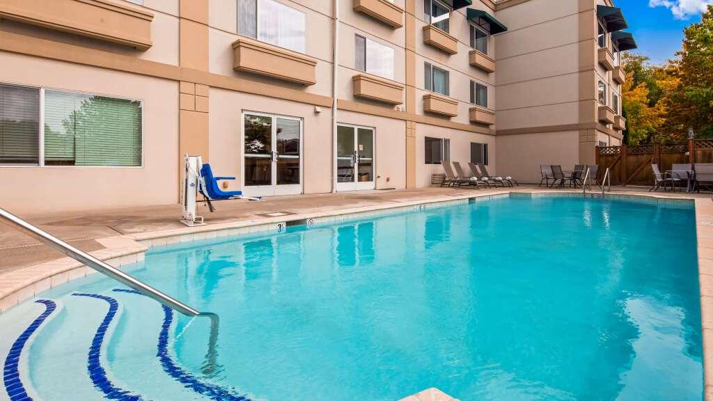 hotel image 10