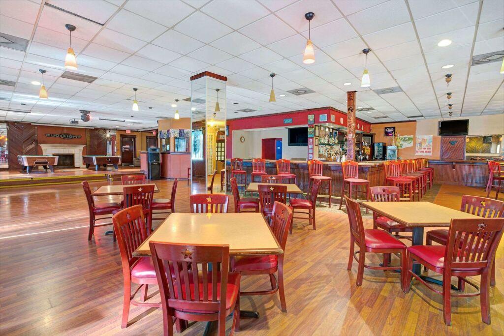 hotel image 16