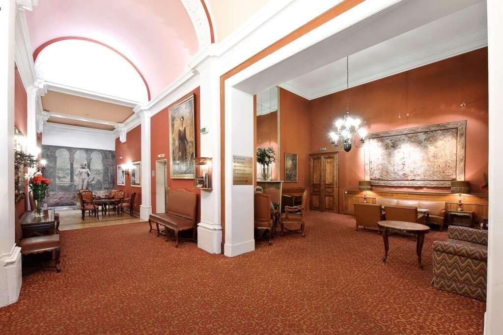 hotel image 36