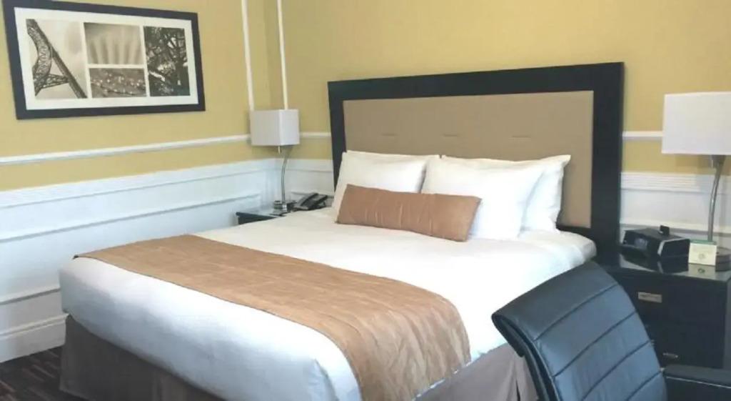 hotel image 18