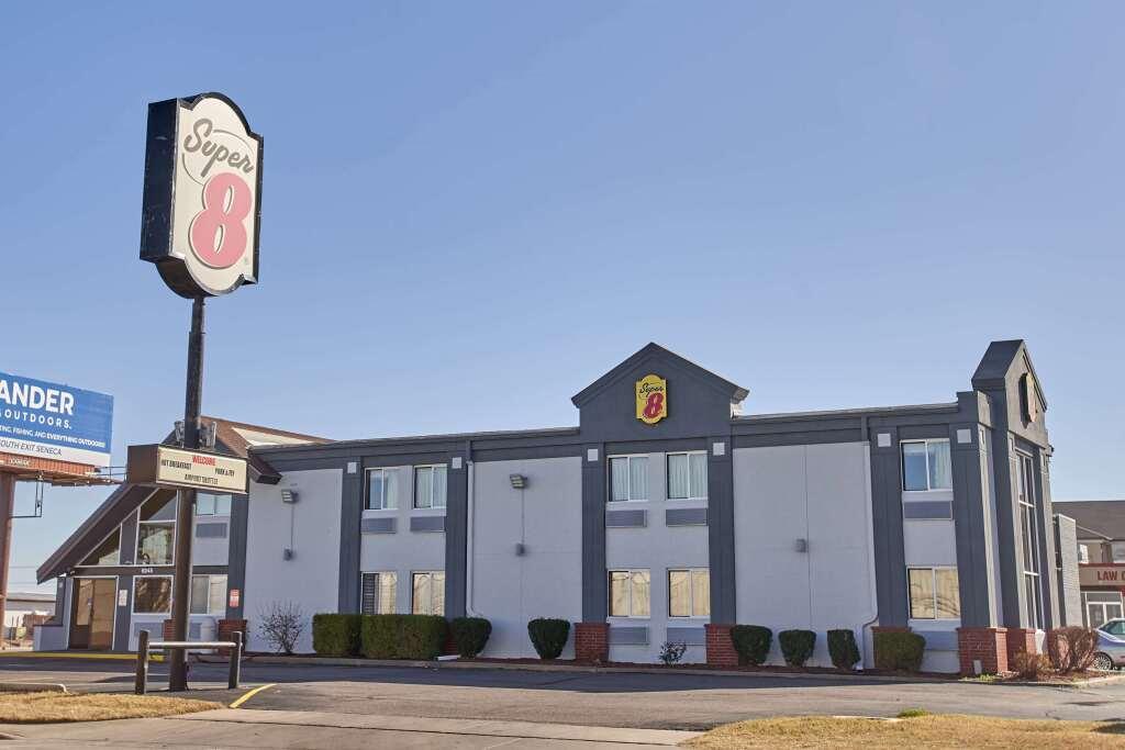 hotel image 8