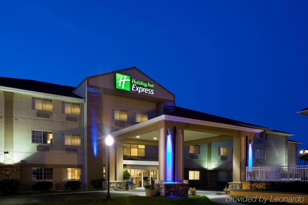 hotel image 16