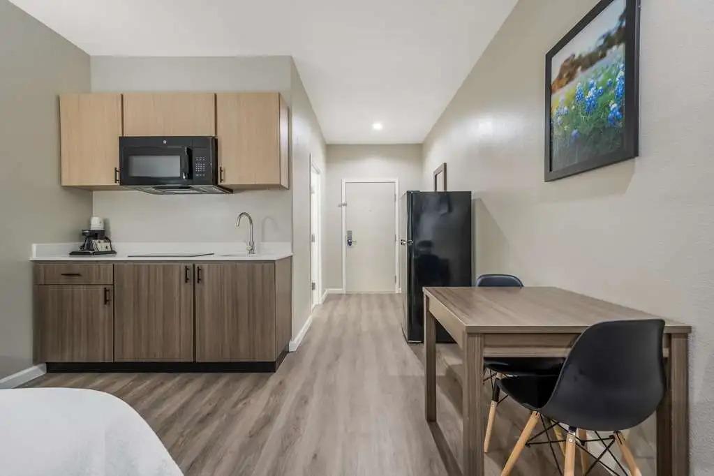 hotel image 12