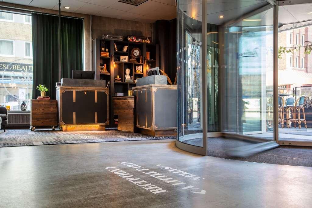 hotel image 12