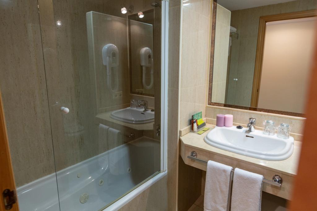 hotel image 16