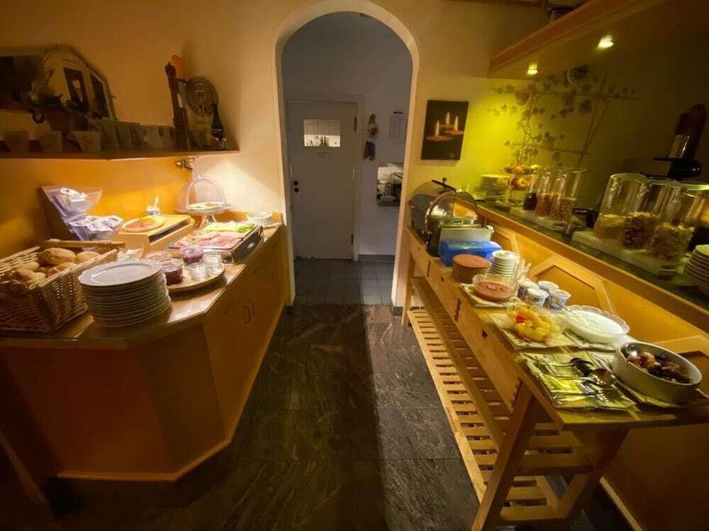 hotel image 13