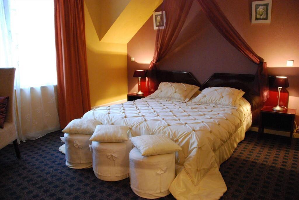 hotel image 12