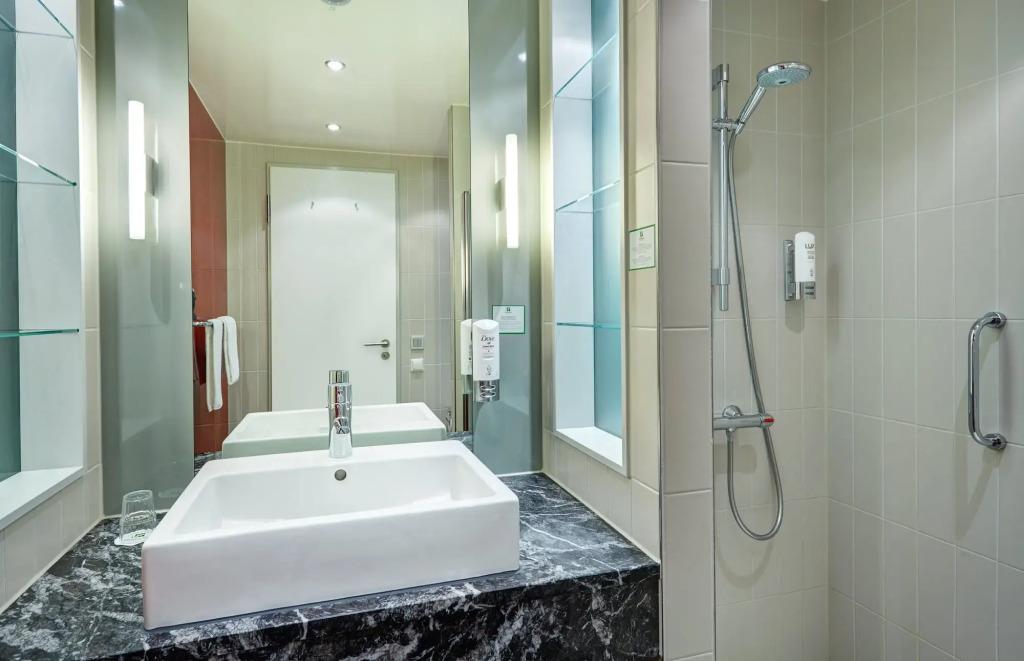 hotel image 12