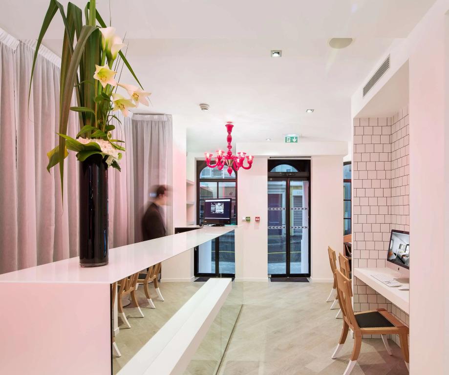 hotel image 9