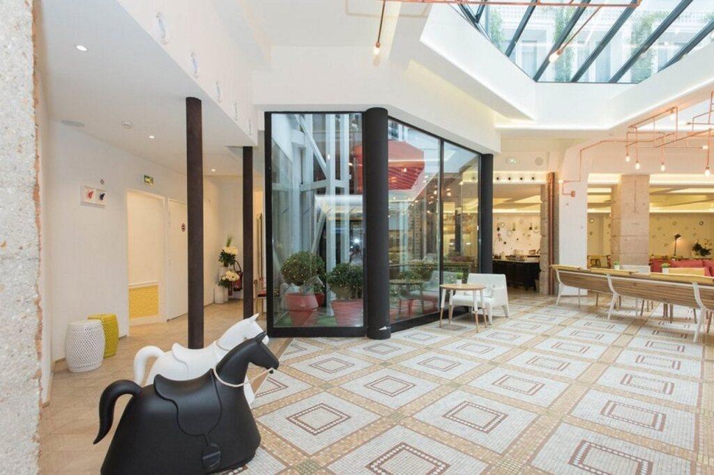 hotel image 39