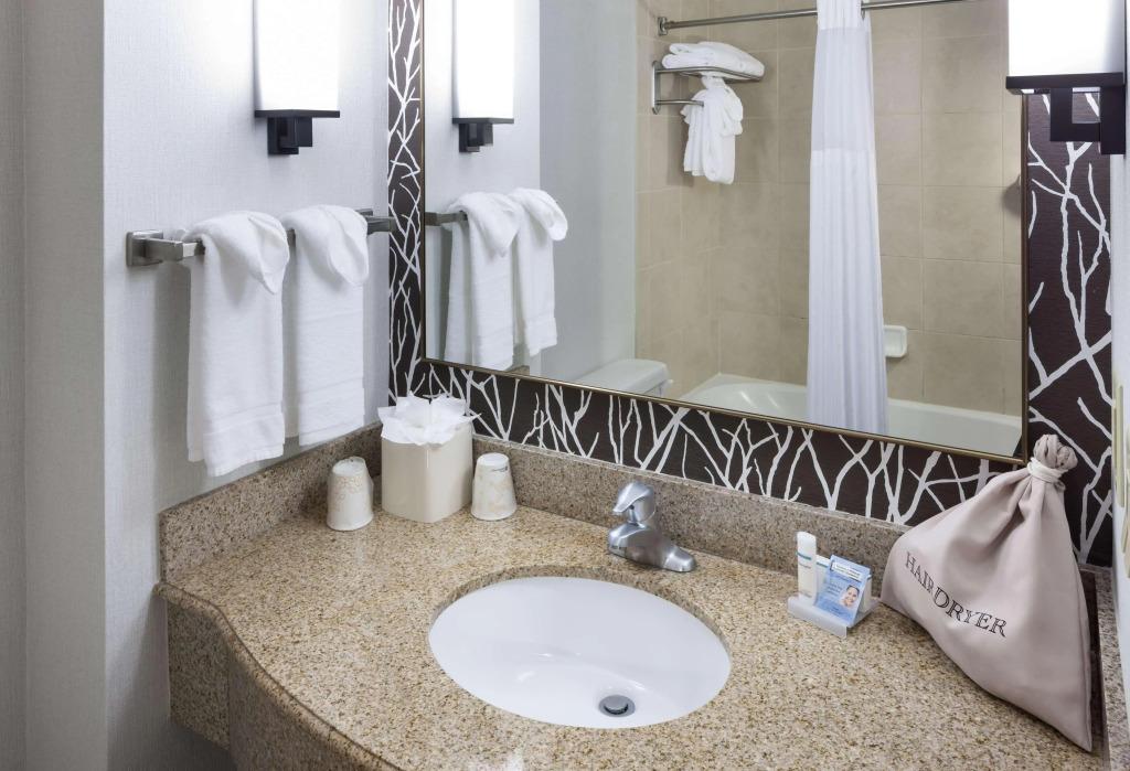 hotel image 16