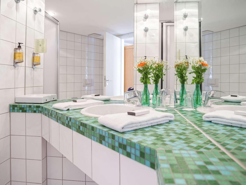 hotel image 12