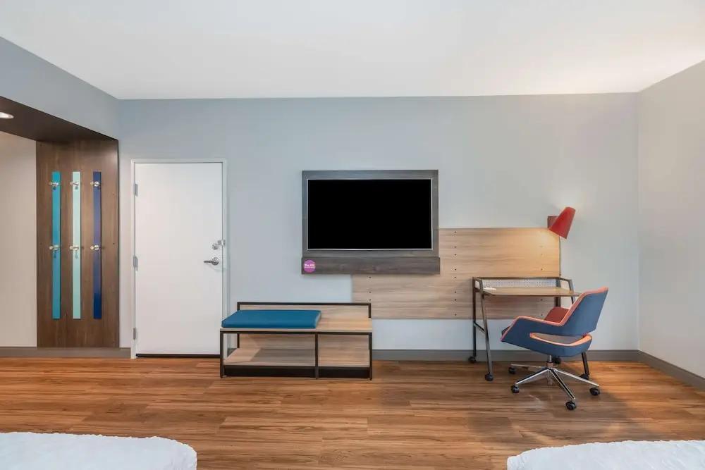 hotel image 11