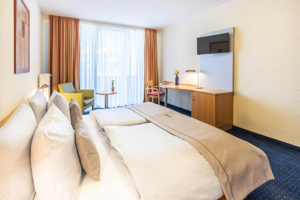 hotel image 36