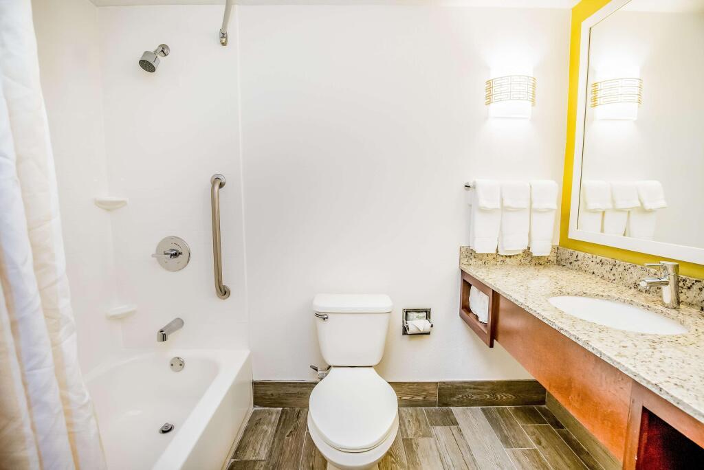 hotel image 8