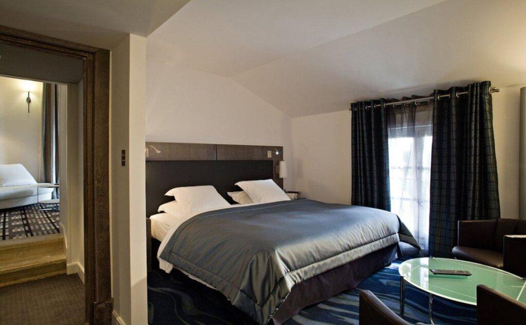 hotel image 8