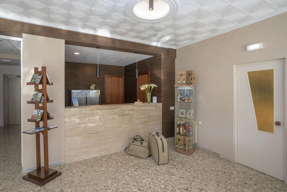 hotel image 10
