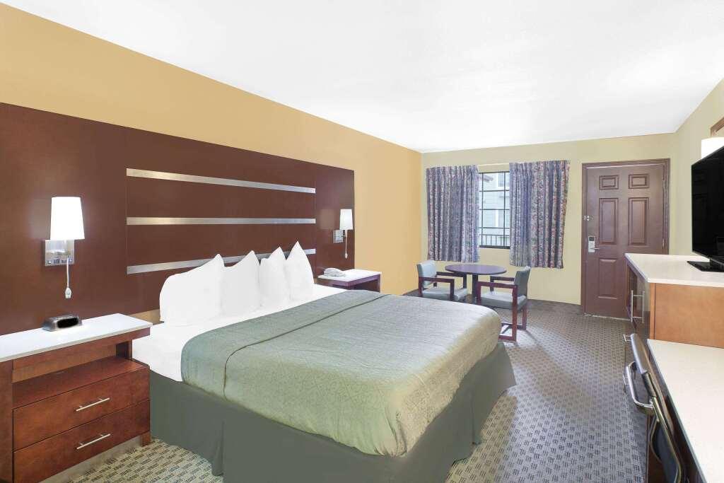 hotel image 10