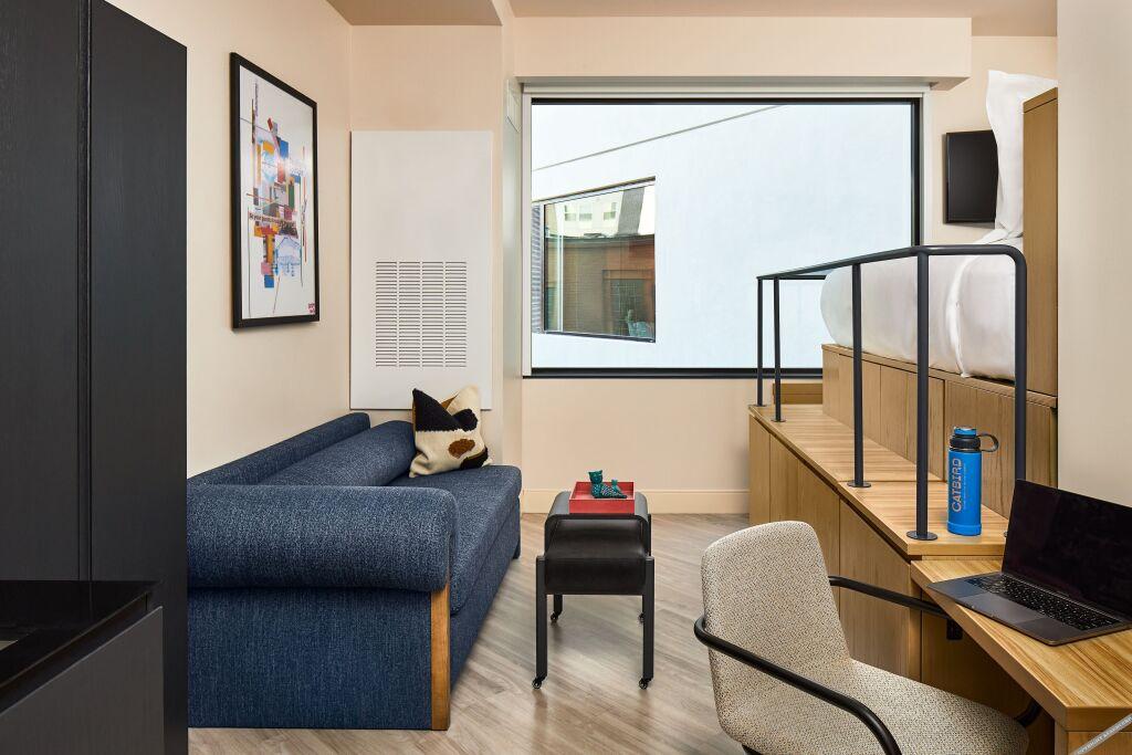 hotel image 11
