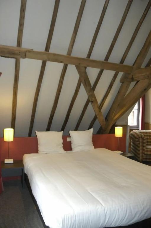 hotel image 9