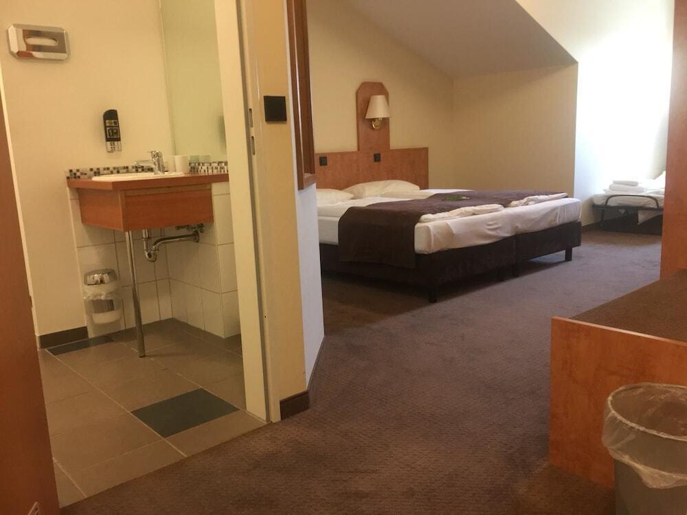 hotel image 7