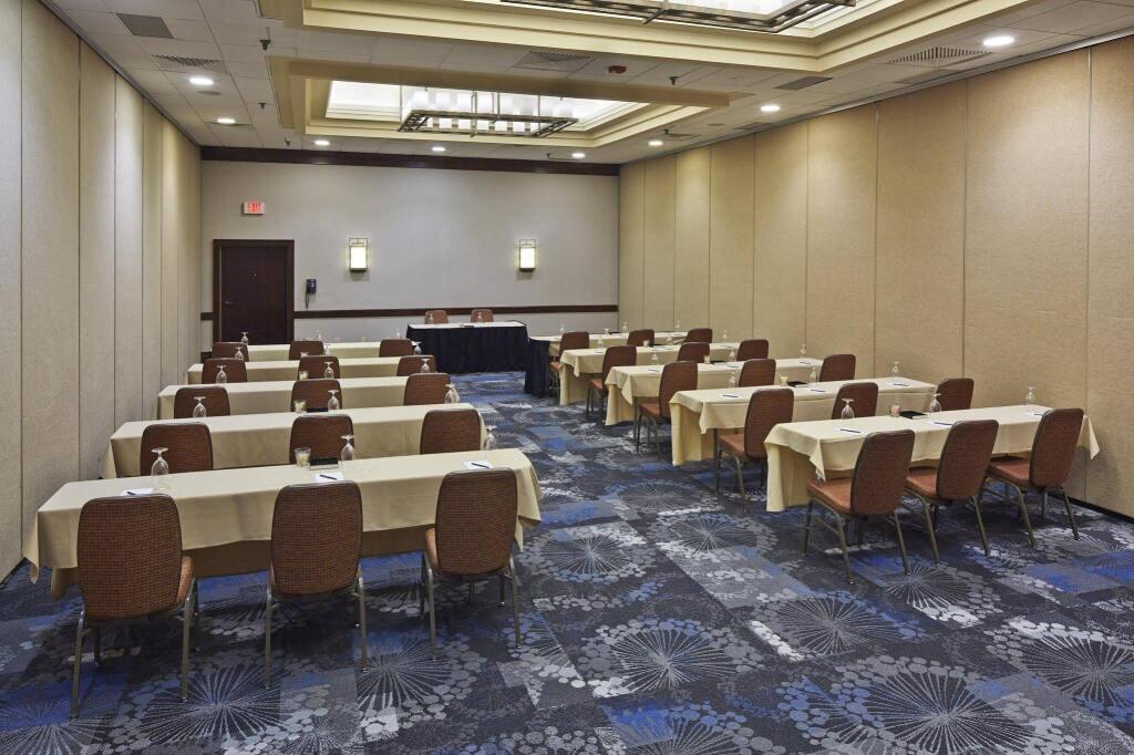 hotel image 13