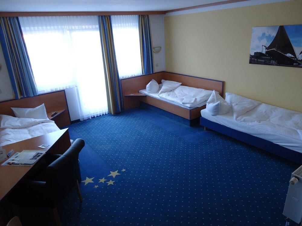 hotel image 9