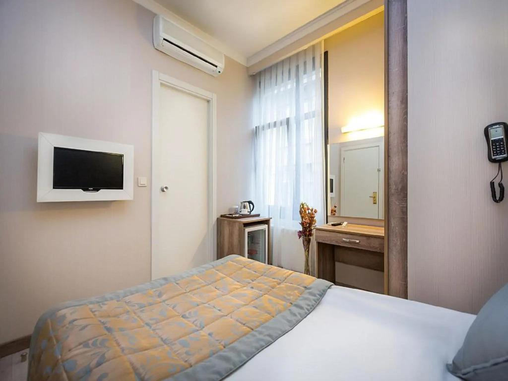 hotel image 10