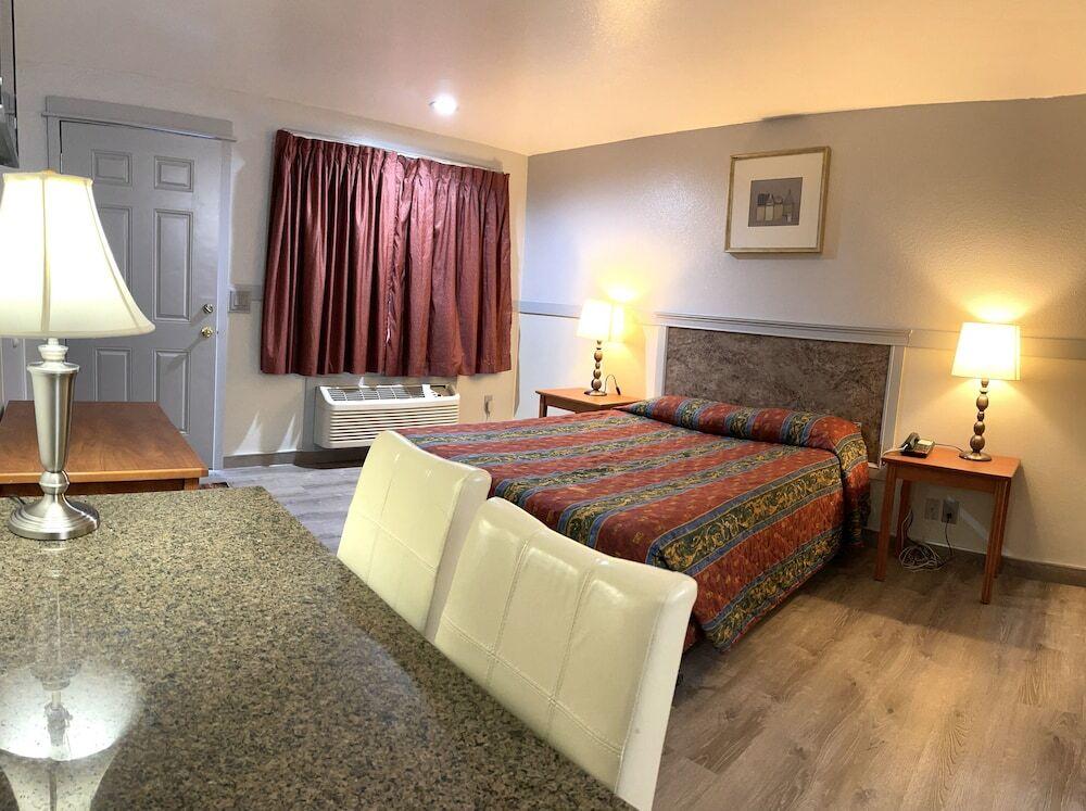 hotel image 10