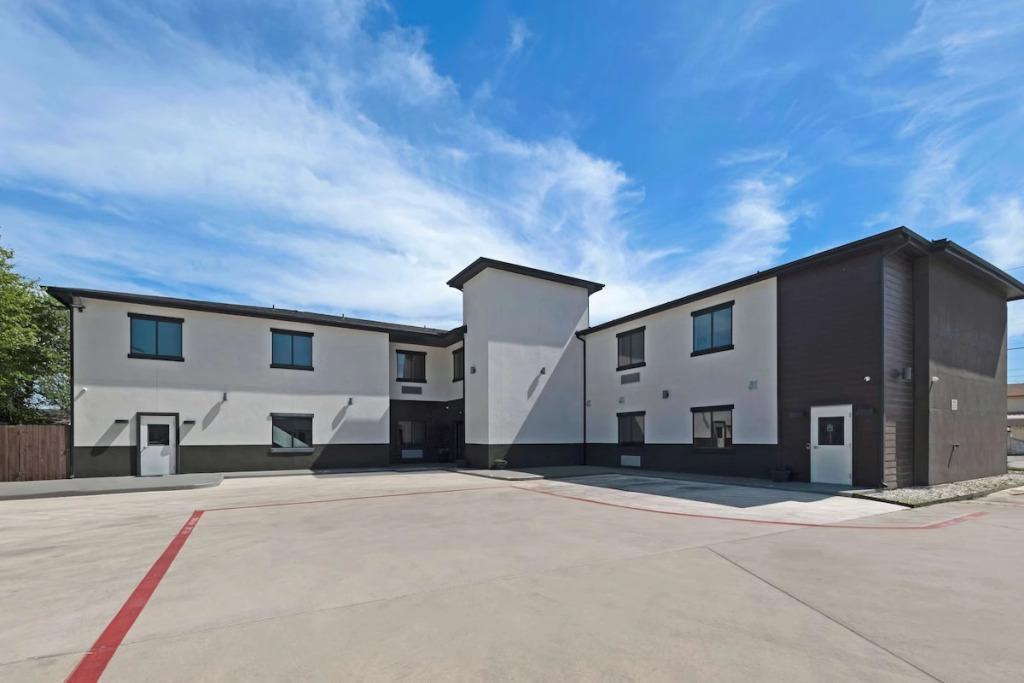 hotel image 9