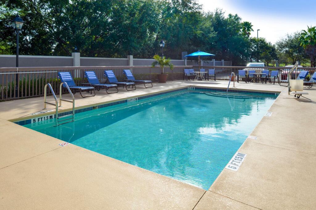 hotel image 10