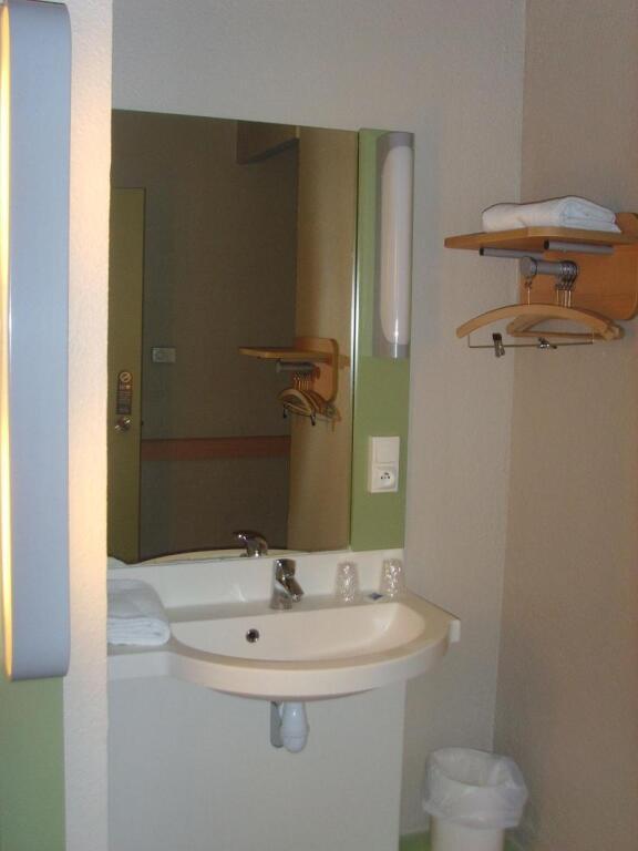 hotel image 12