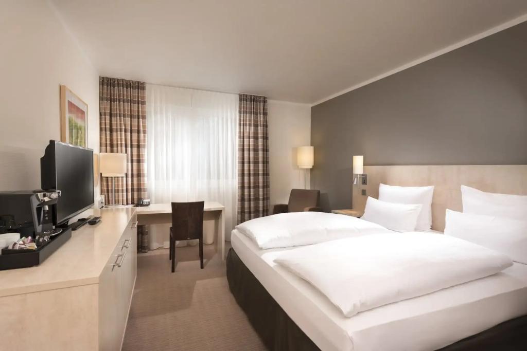 hotel image 10