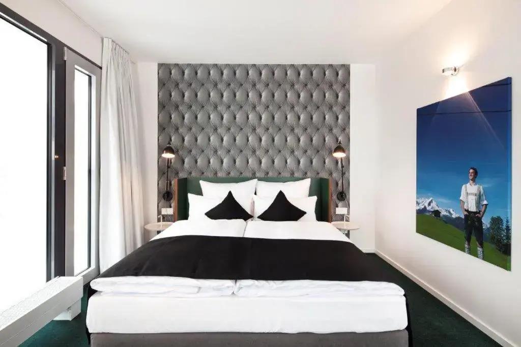 hotel image 12