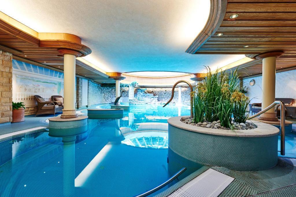 hotel image 8