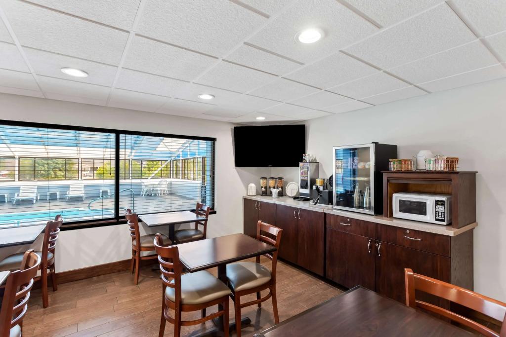 hotel image 10
