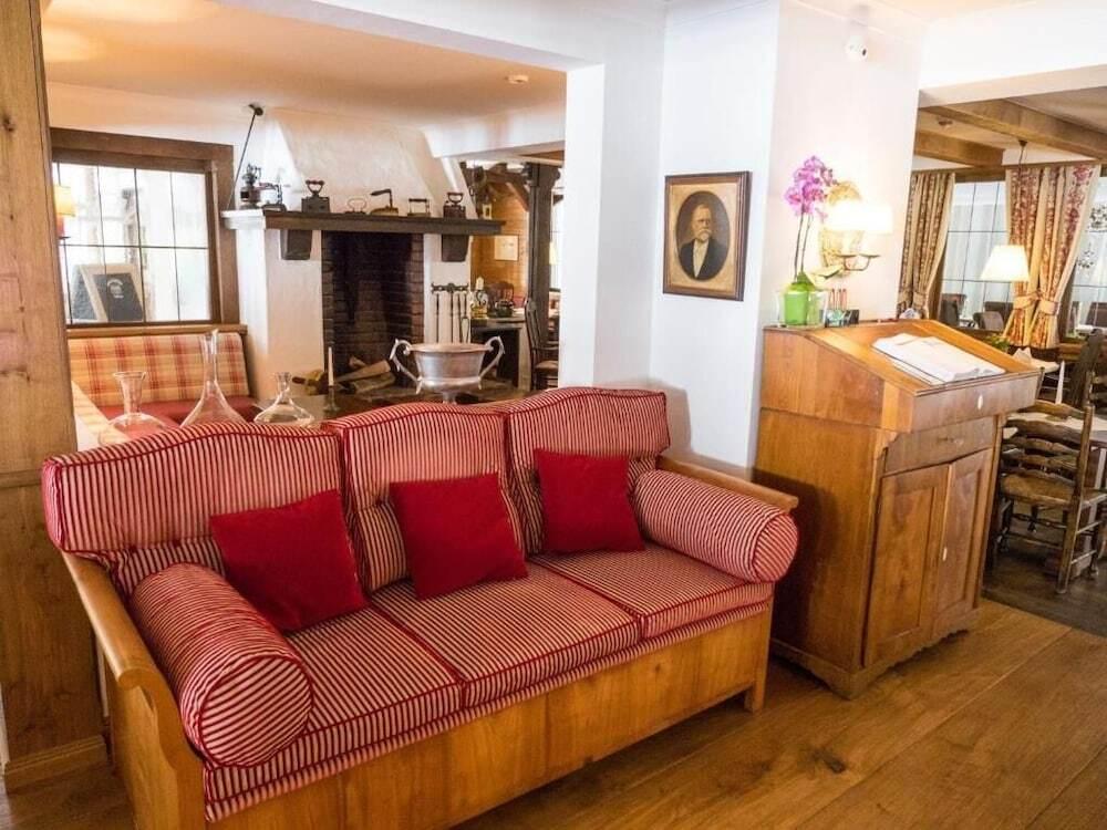 hotel image 13