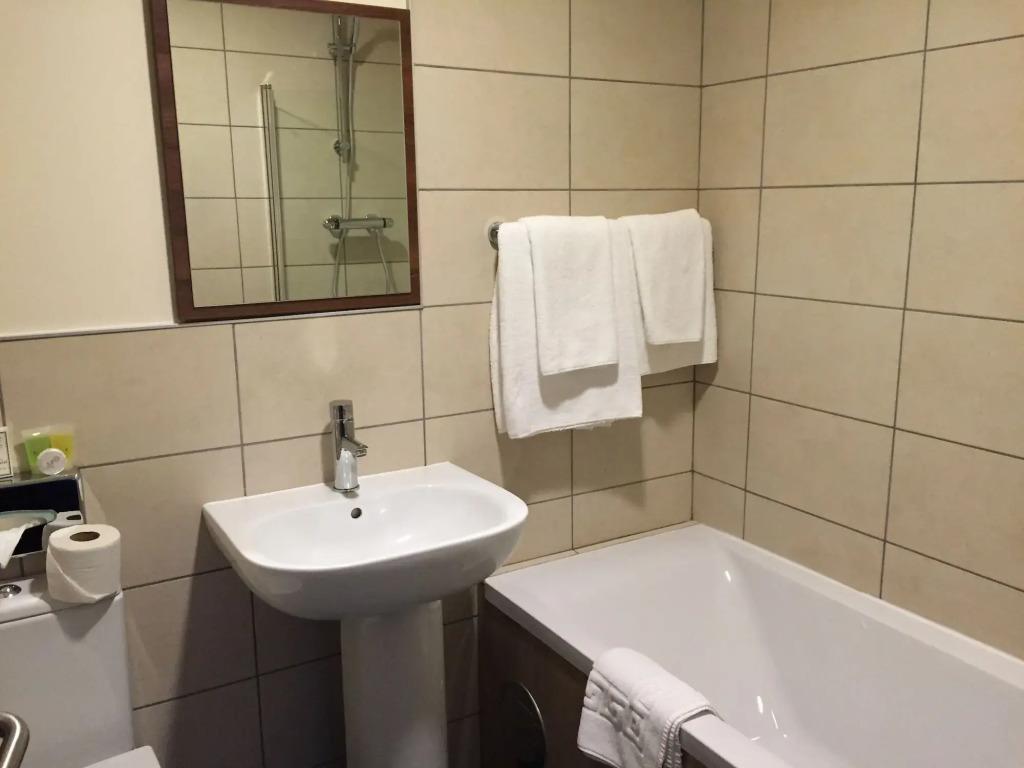 hotel image 16