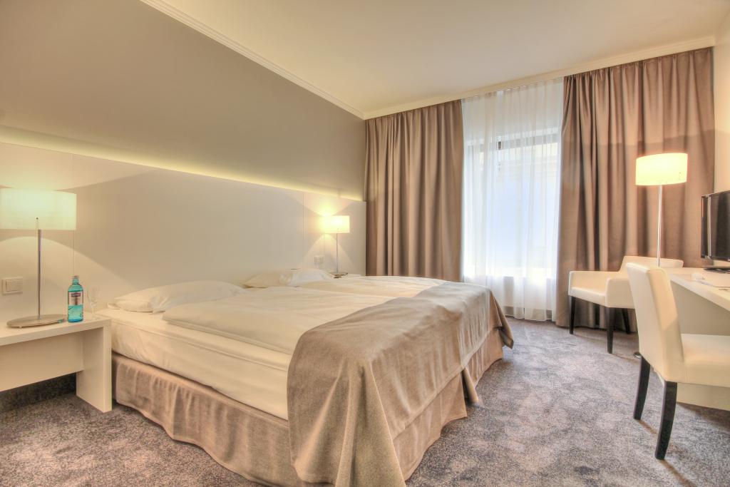 hotel image 12