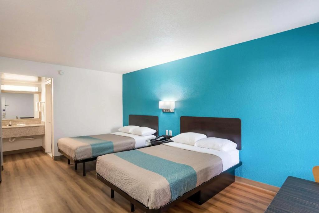 hotel image 10