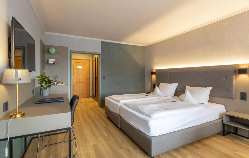 hotel image 16