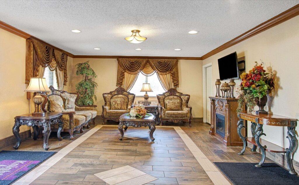 hotel image 10
