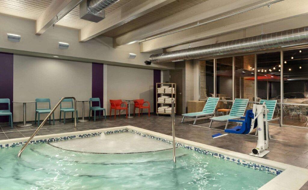 hotel image 6