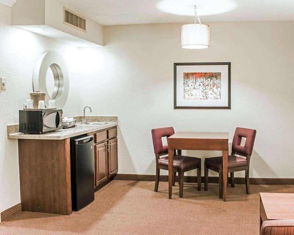 hotel image 16