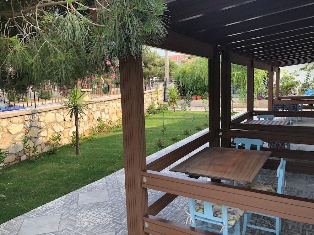 hotel image 12